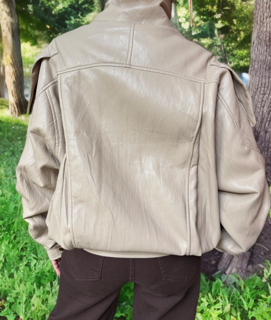 Giacca bomber ecopelle soft touch oversize beige