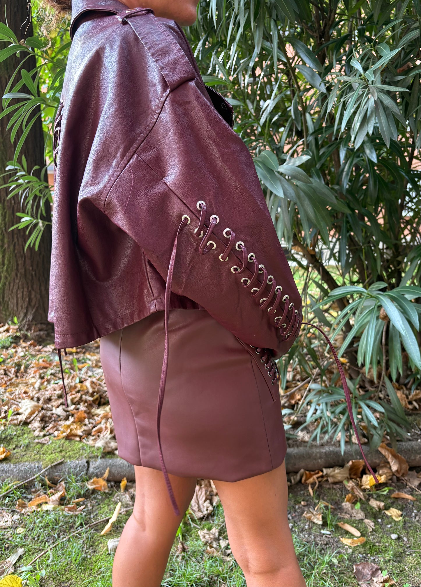Biker intrecciato in ecopelle - Disponibile in 3 colori