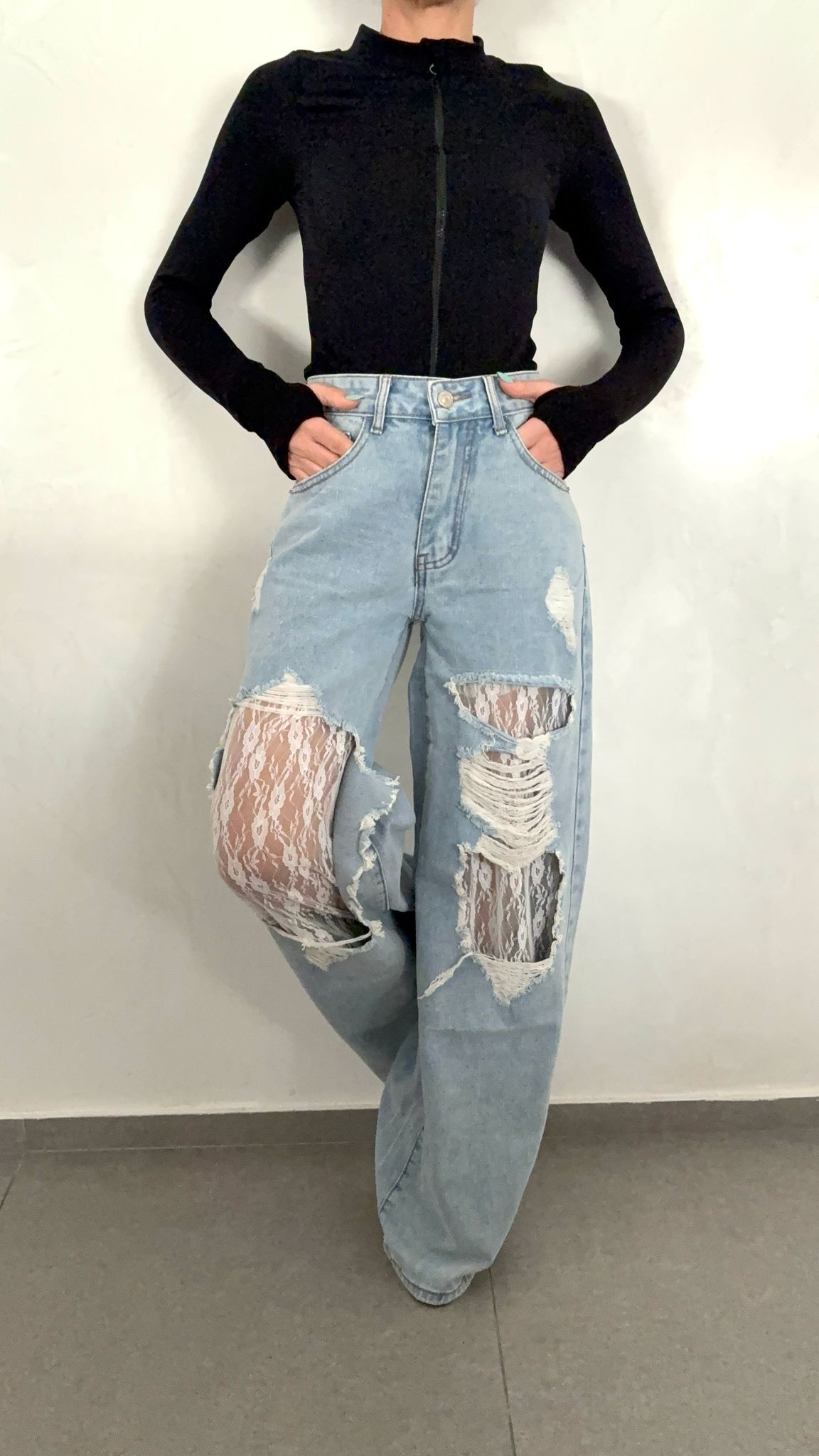 Top a maniche lunghe con zip e fori per il pollice | ModaFilo ModaFilo.com modafilo
