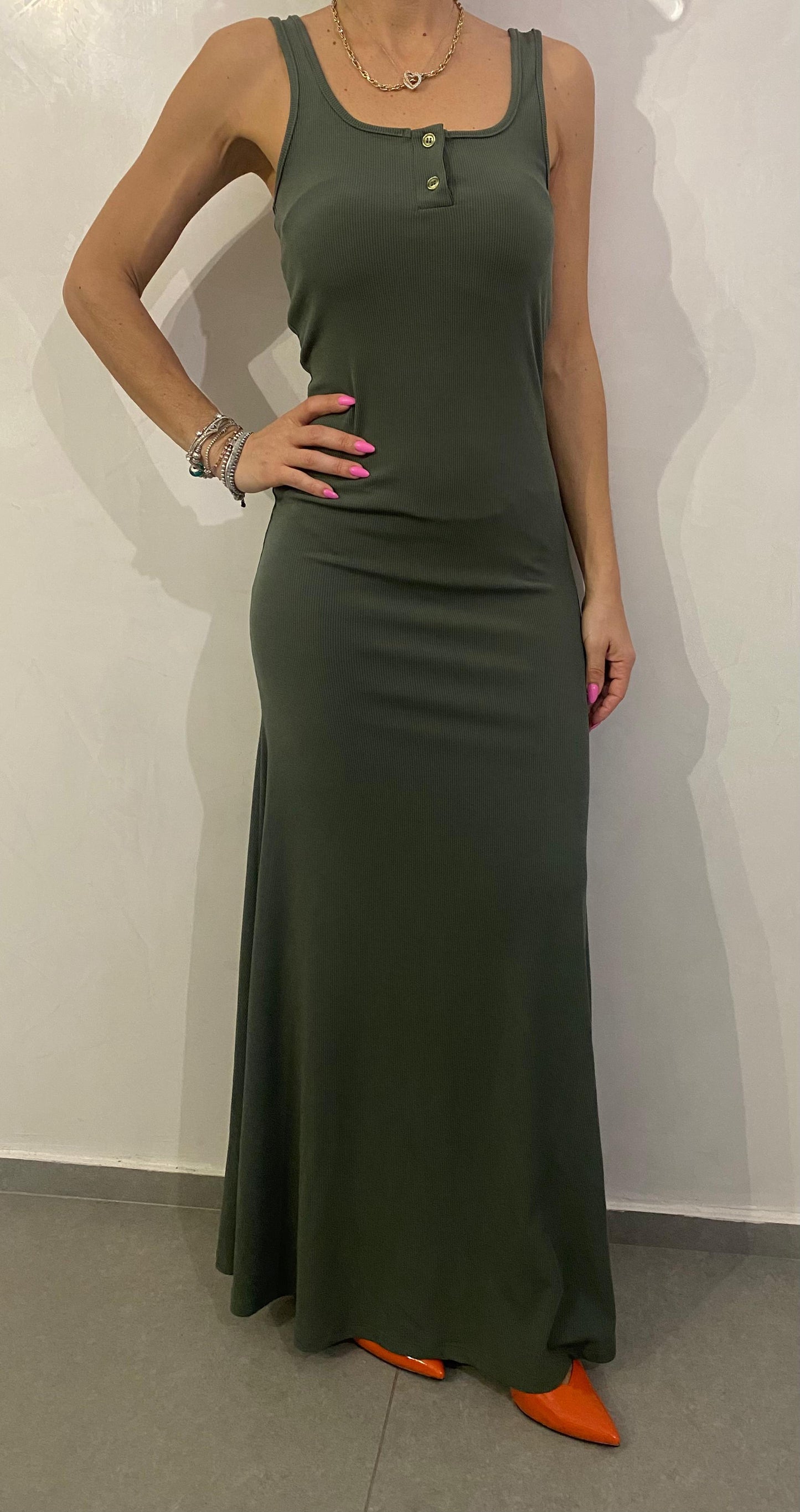 Abito Lungo Basic con bottoncini - Disponibili in 3 colori ModaFilo.com modafilo