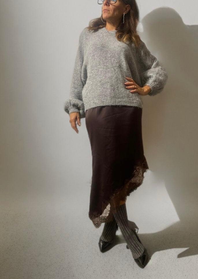 Gonna asimmetrica in satin e pizzo - Disponibili in 3 colori ModaFilo.com modafilo