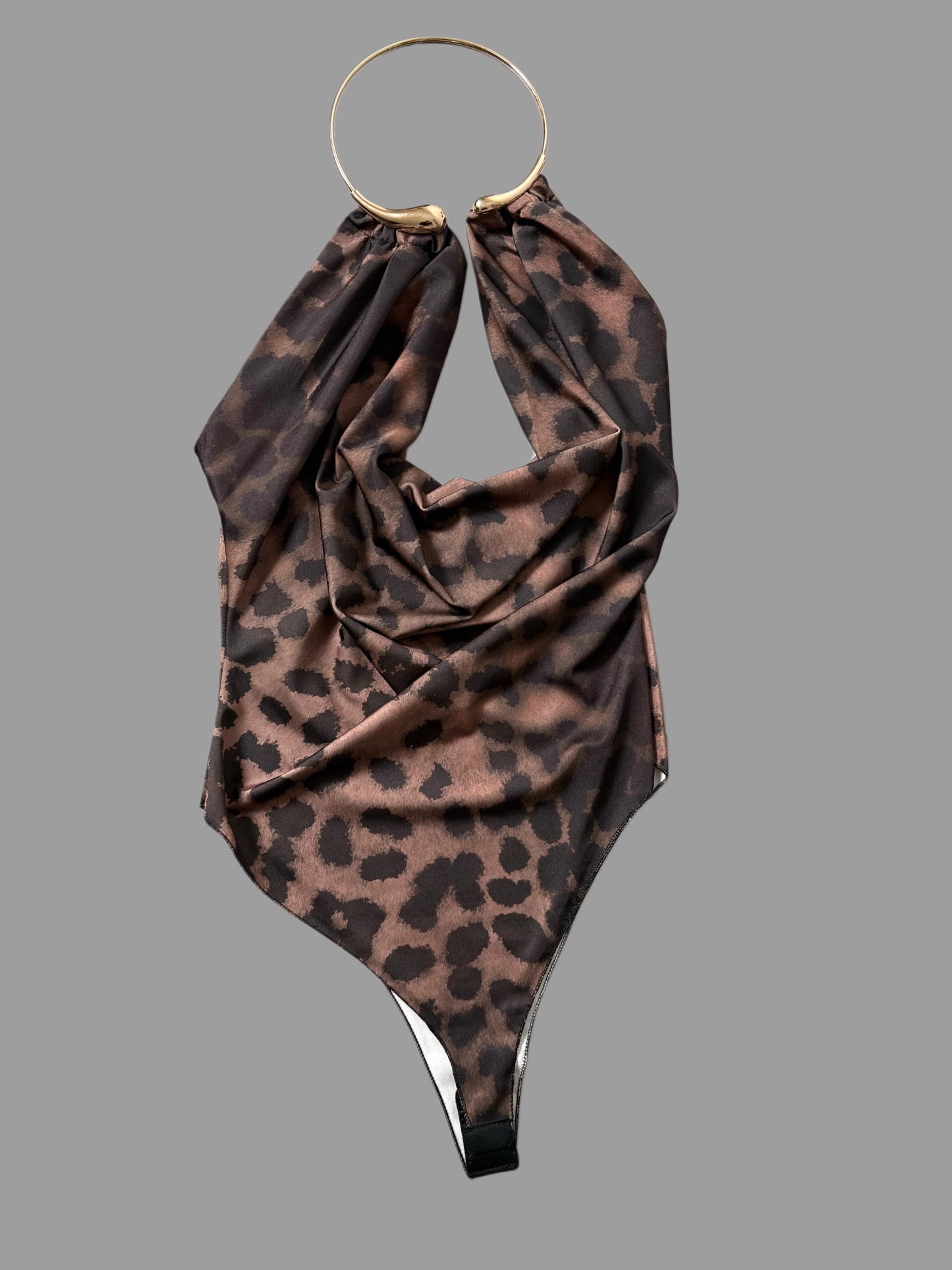 Body animalier con scollo drappeggiato e anello dorato ModaFilo.com modafilo