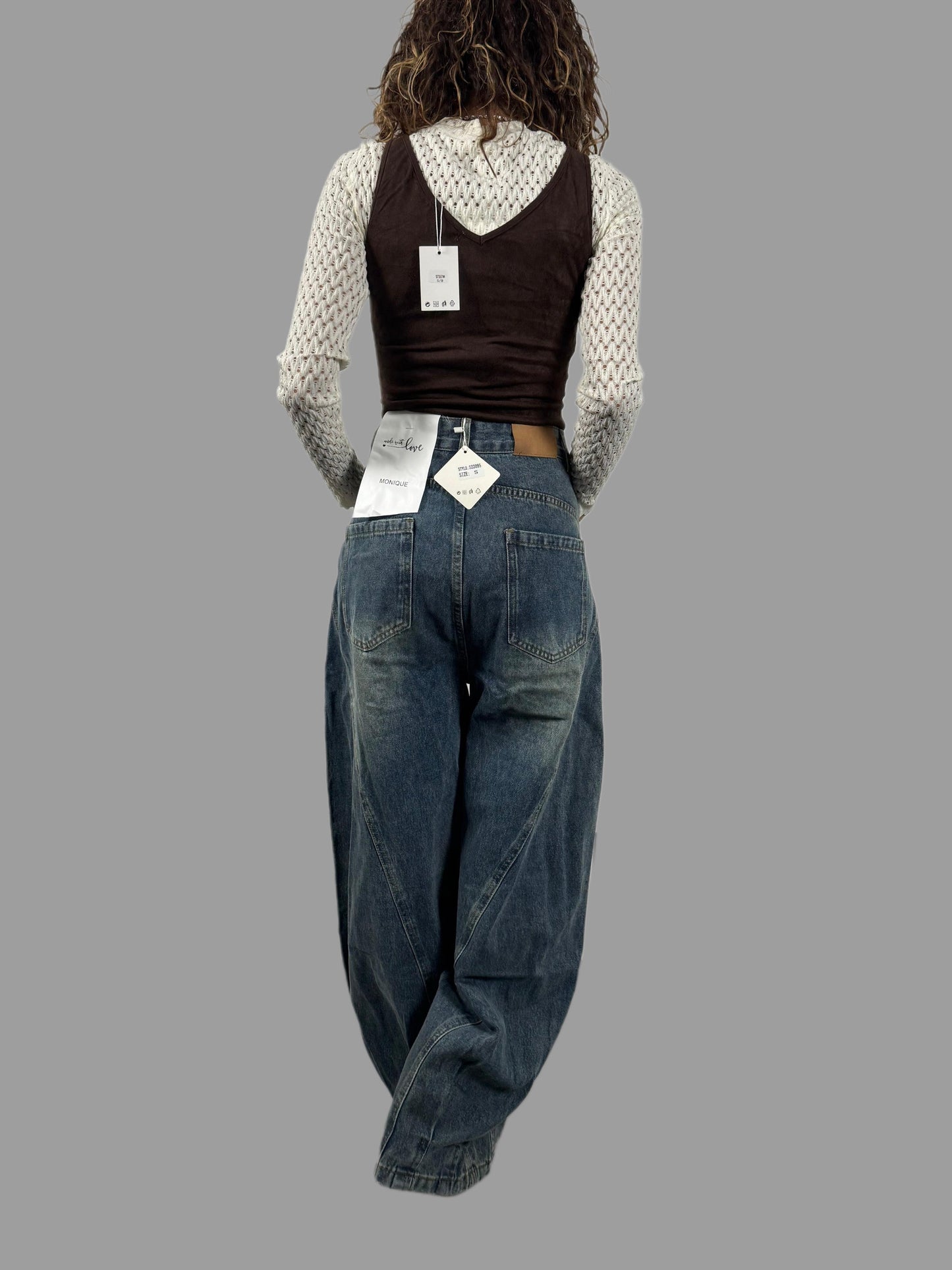 Jeans balloon a vita alta effetto destroyed - Disponibile in 2 colori ModaFilo.com modafilo