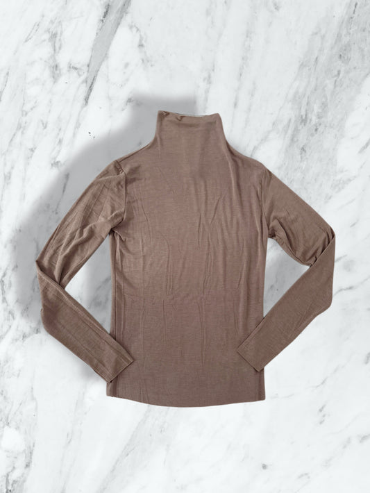 Dolcevita a costine chic beige chiaro