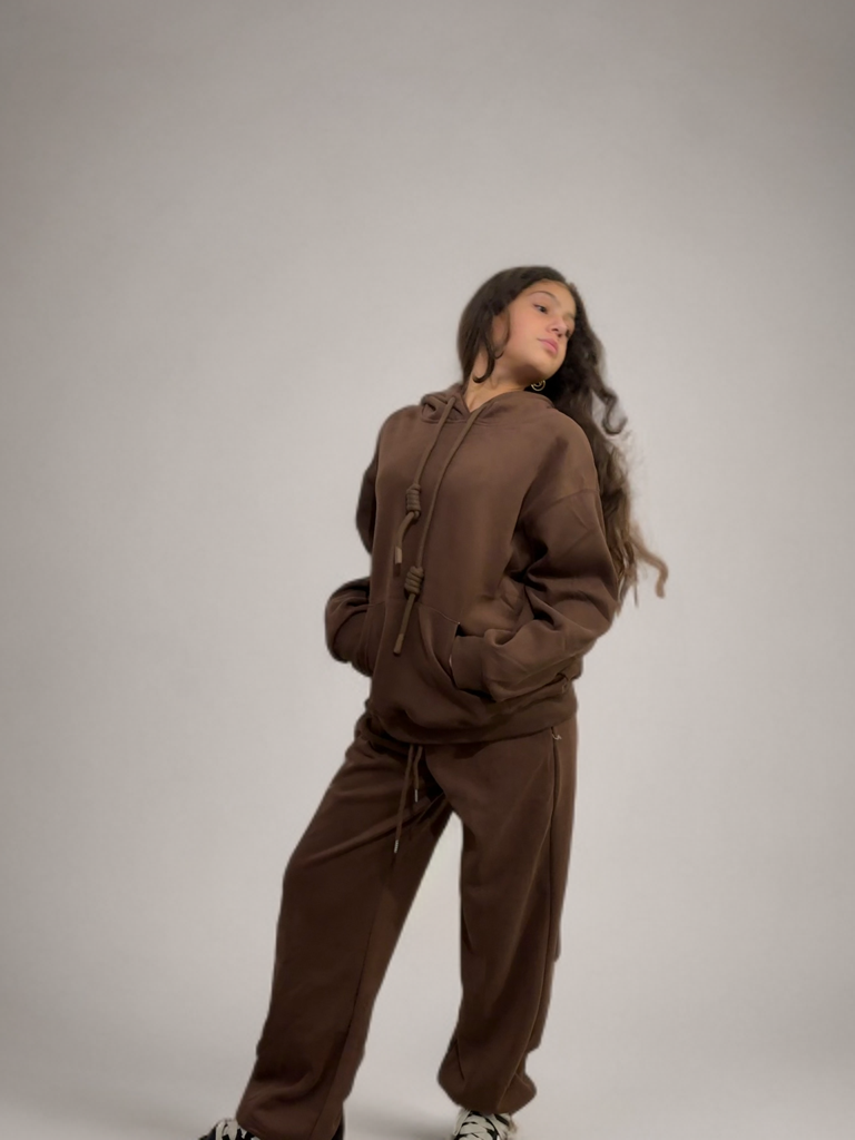 Felpa basic cappuccio - Disponibile in 2 colori ModaFilo.com modafilo
