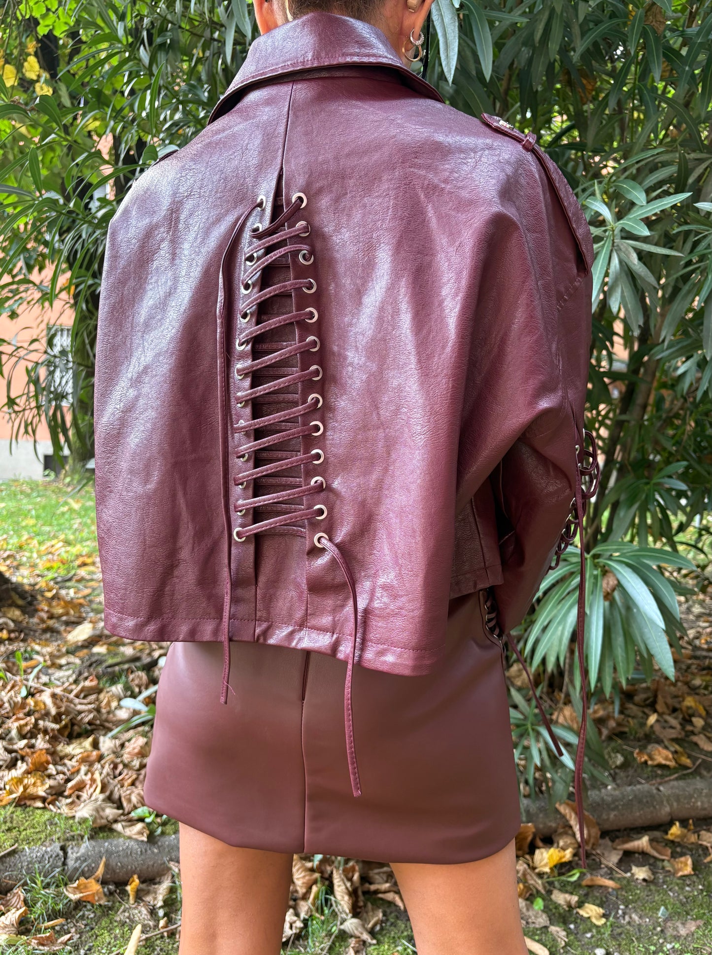 Biker intrecciato in ecopelle - Disponibile in 3 colori