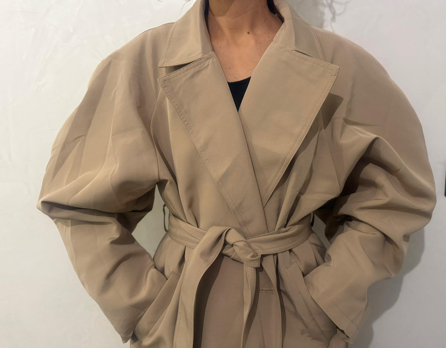 Trench oversize con maniche sbuffo ModaFilo.com modafilo