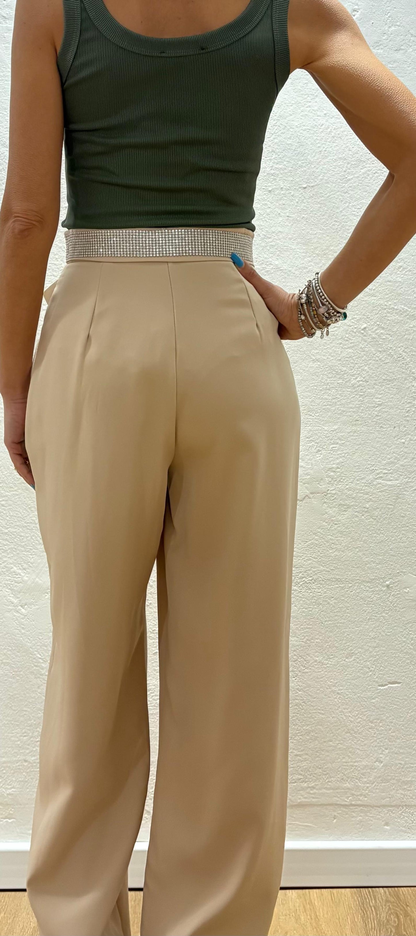 Pantalone palazzo con dettaglio strass