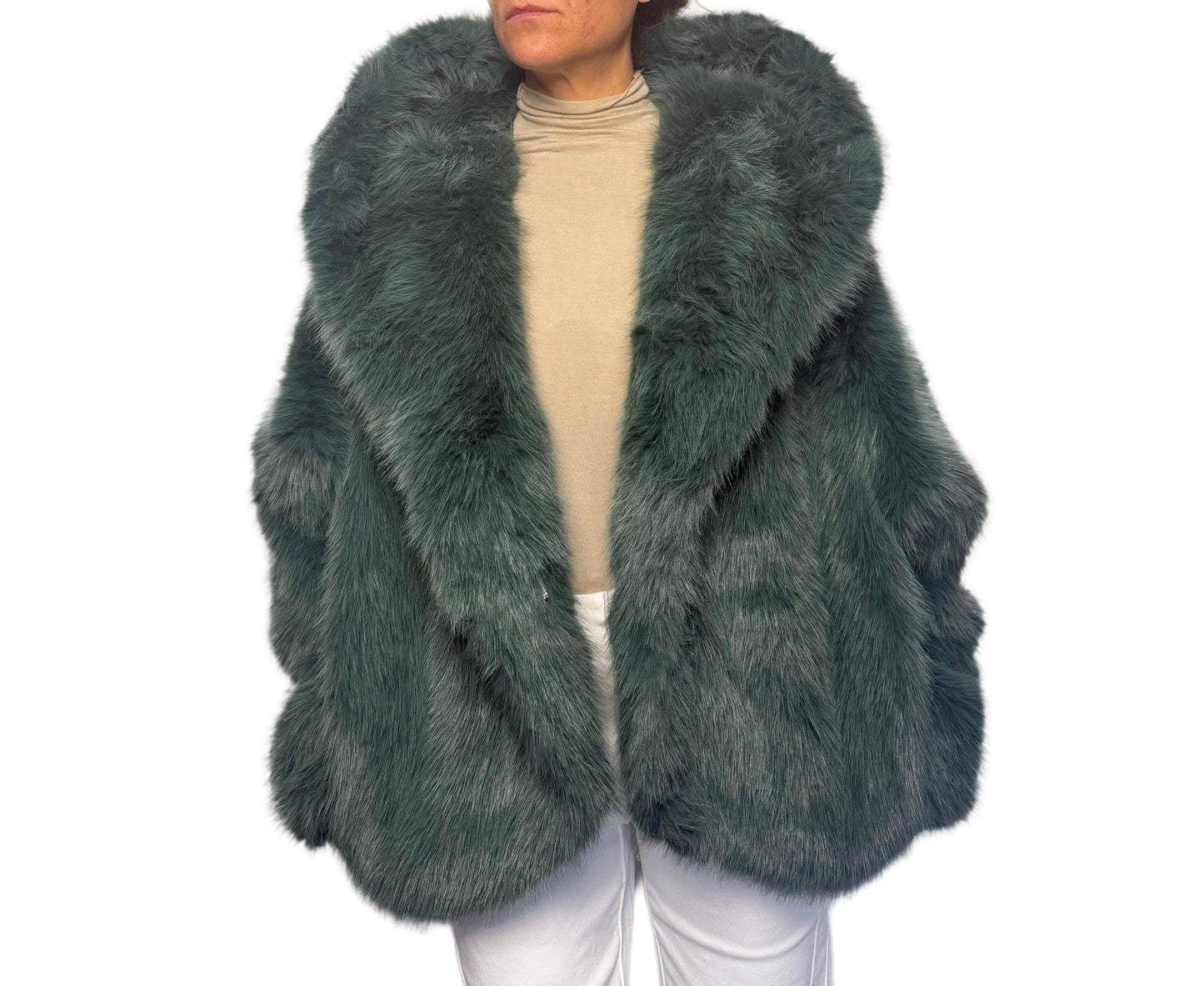 Ecopelliccia verde smeraldo con gancio strass